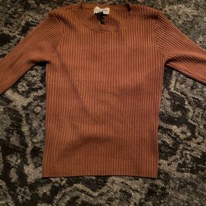 Tan Sweater With Open Back